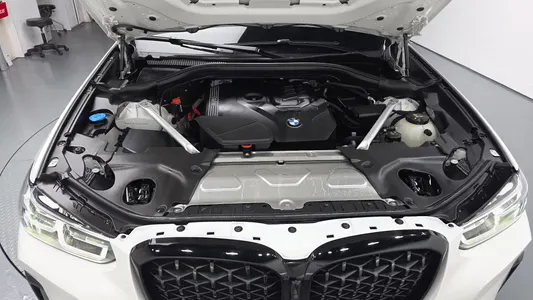 BMW X4 (G02) xDrive20i M 2025 5