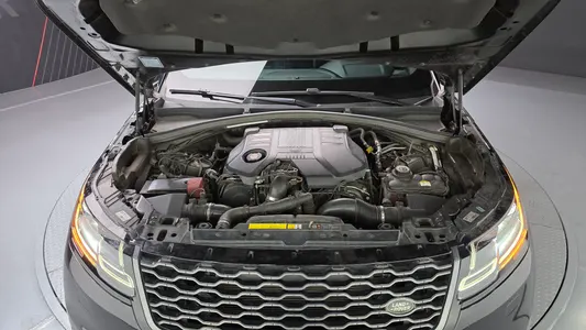 Land Rover 레인지로버 벨라 3.0 D300 R- SE 2017 6