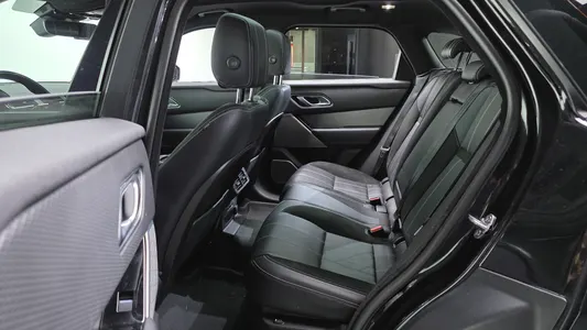 Land Rover 레인지로버 벨라 3.0 D300 R- SE 2017 26
