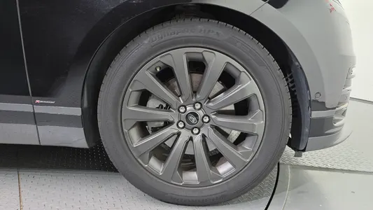 Land Rover 레인지로버 벨라 3.0 D300 R- SE 2017 21