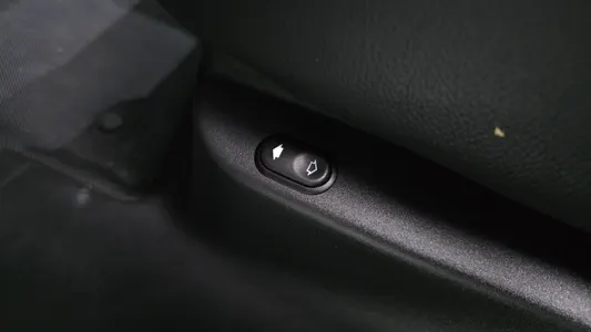 Land Rover 레인지로버 벨라 3.0 D300 R- SE 2017 30