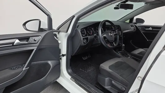 Volkswagen 7 2.0 TDI 2015 9