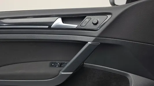 Volkswagen 7 2.0 TDI 2015 28