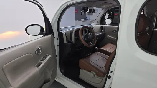 Nissan 큐브 1.8 S 2014 10