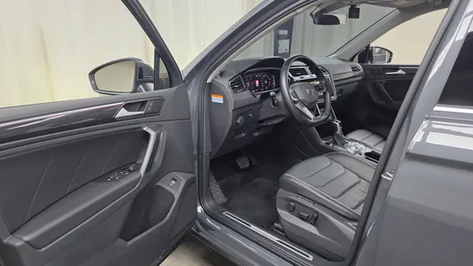Volkswagen 2 2.0 TDI 2022 9