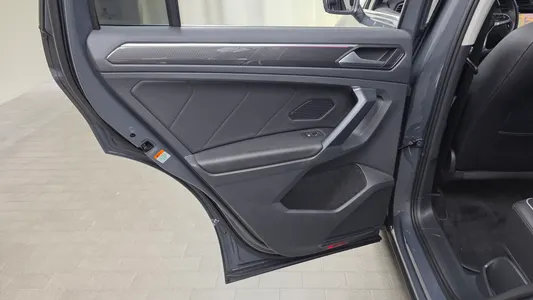 Volkswagen 2 2.0 TDI 2022 25