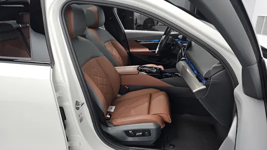 BMW i5 (G60) eDrive 40 M 2023 12