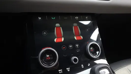 Land Rover 2 D180 2019 16
