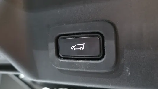 Land Rover 2 D180 2019 30
