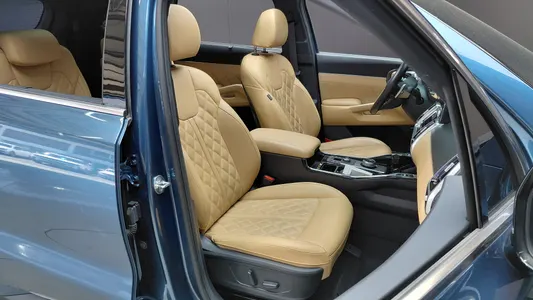 Kia 4 2.2 2WD 2022 26