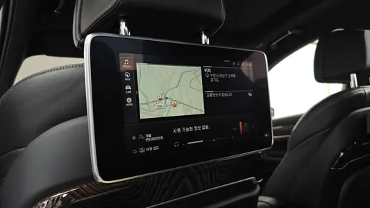 BMW 7 Series (G11) 750Li xDrive 2020 18
