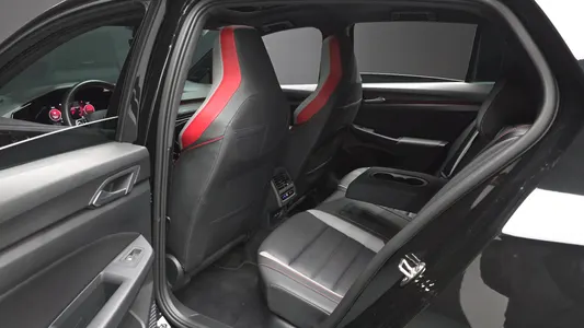 Volkswagen 8 2.0 GTI 2024 10