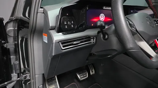 Volkswagen 8 2.0 GTI 2024 12