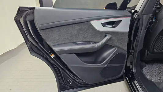 Audi Q8 (4M) 55 TFSI 2022 25