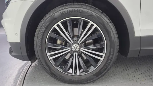 Volkswagen 2 2.0 TDI 2020 5