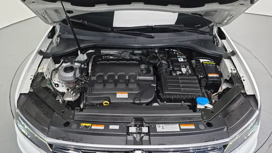 Volkswagen 2 2.0 TDI 2020 6