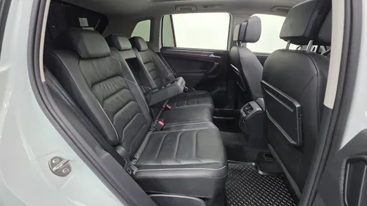 Volkswagen 2 2.0 TDI 2020 30