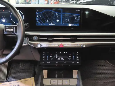 Hyundai (GN7) 3.5 LPG 2WD () 2023 11