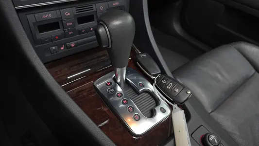 Audi A4 2.0 2005 9