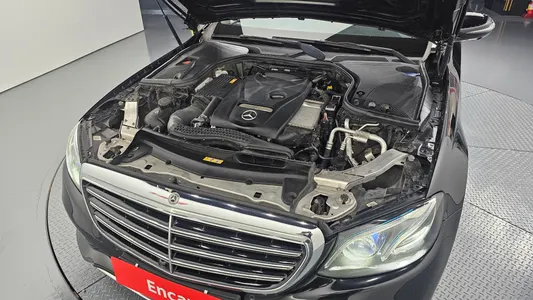 Mercedes-Benz E-Class W213 E300 4MATIC 2018 5