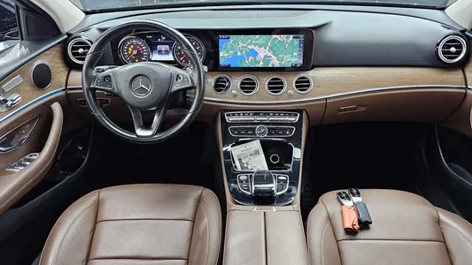 Mercedes-Benz E-Class W213 E300 4MATIC 2018 6