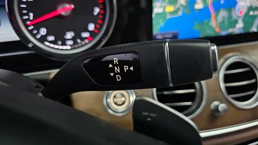 Mercedes-Benz E-Class W213 E300 4MATIC 2018 8