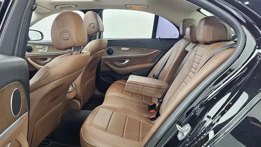 Mercedes-Benz E-Class W213 E300 4MATIC 2018 11