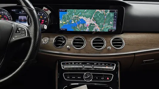 Mercedes-Benz E-Class W213 E300 4MATIC 2018 12