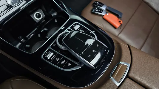 Mercedes-Benz E-Class W213 E300 4MATIC 2018 19