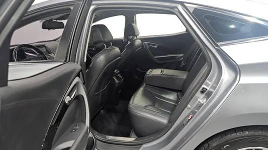 Hyundai Grandeur HG HG240 2015 11