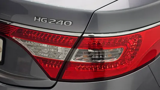 Hyundai Grandeur HG HG240 2015 23