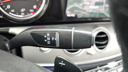 Mercedes-Benz E-Class W213 E200 2018 8