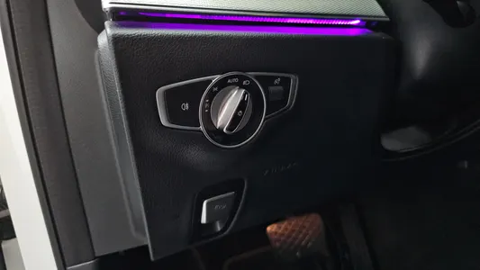 Mercedes-Benz E-Class W213 E200 2018 18