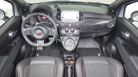 Fiat 500C 2020 7