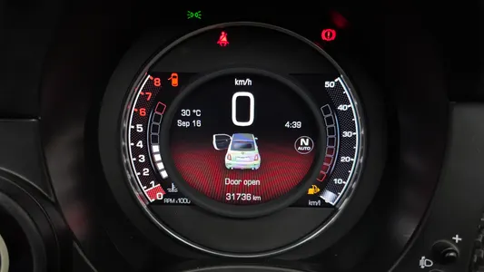 Fiat 500C 2020 8