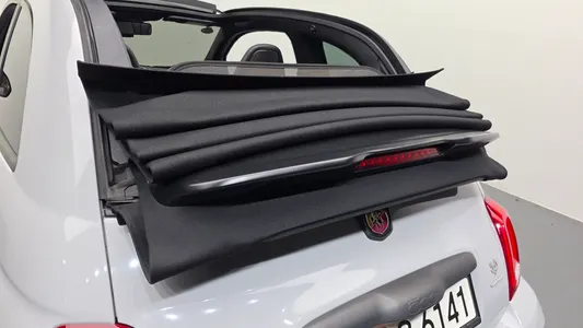 Fiat 500C 2020 18