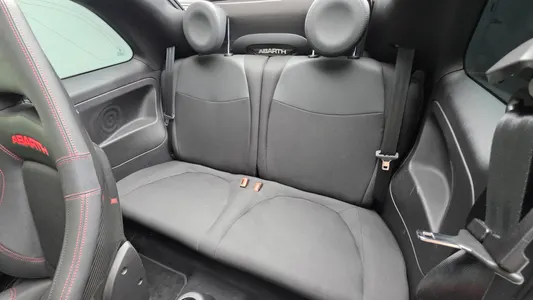 Fiat 500C 2020 26
