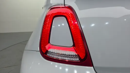 Fiat 500C 2020 23