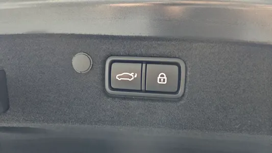 Hyundai IG 3.3 2021 17