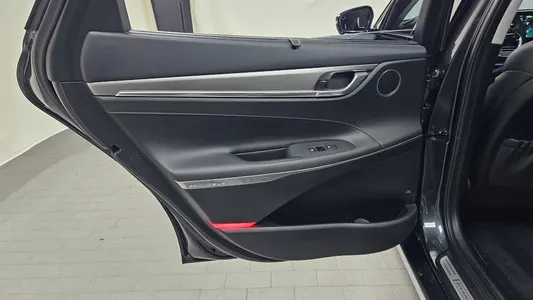 Hyundai IG 3.3 2021 25