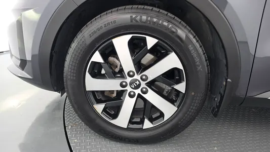 Kia 4 2.2 2WD 2021 5