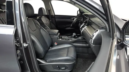 Kia 4 2.2 2WD 2021 11