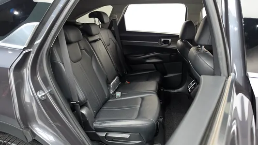 Kia 4 2.2 2WD 2021 12