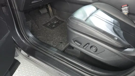 Kia 4 2.2 2WD 2021 32