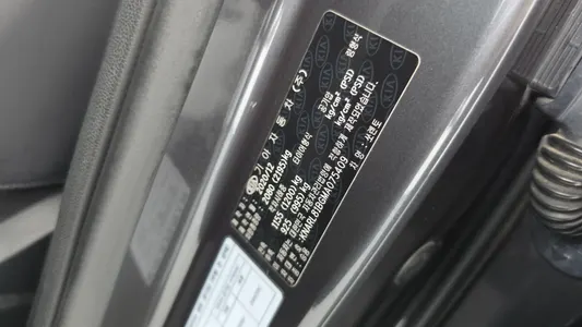 Kia 4 2.2 2WD 2021 27
