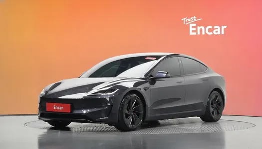 Tesla 3 AWD 2026 21