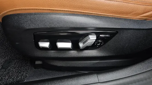 BMW 5 Series (G30) 520i M 2022 31