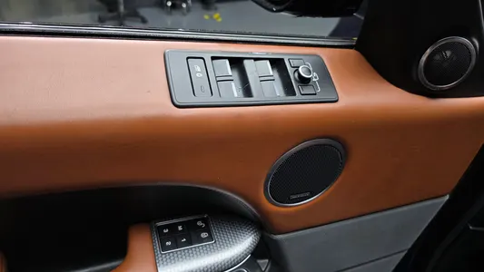 Land Rover 2 3.0 SDV6 AB 2017 31