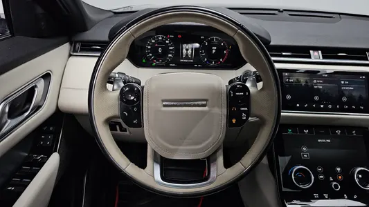 Land Rover 레인지로버 벨라 3.0 D300 R- HSE 2018 12