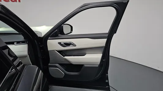Land Rover 레인지로버 벨라 3.0 D300 R- HSE 2018 24